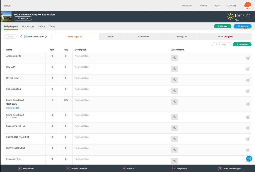 Clicking the reports button for a project in Raken.